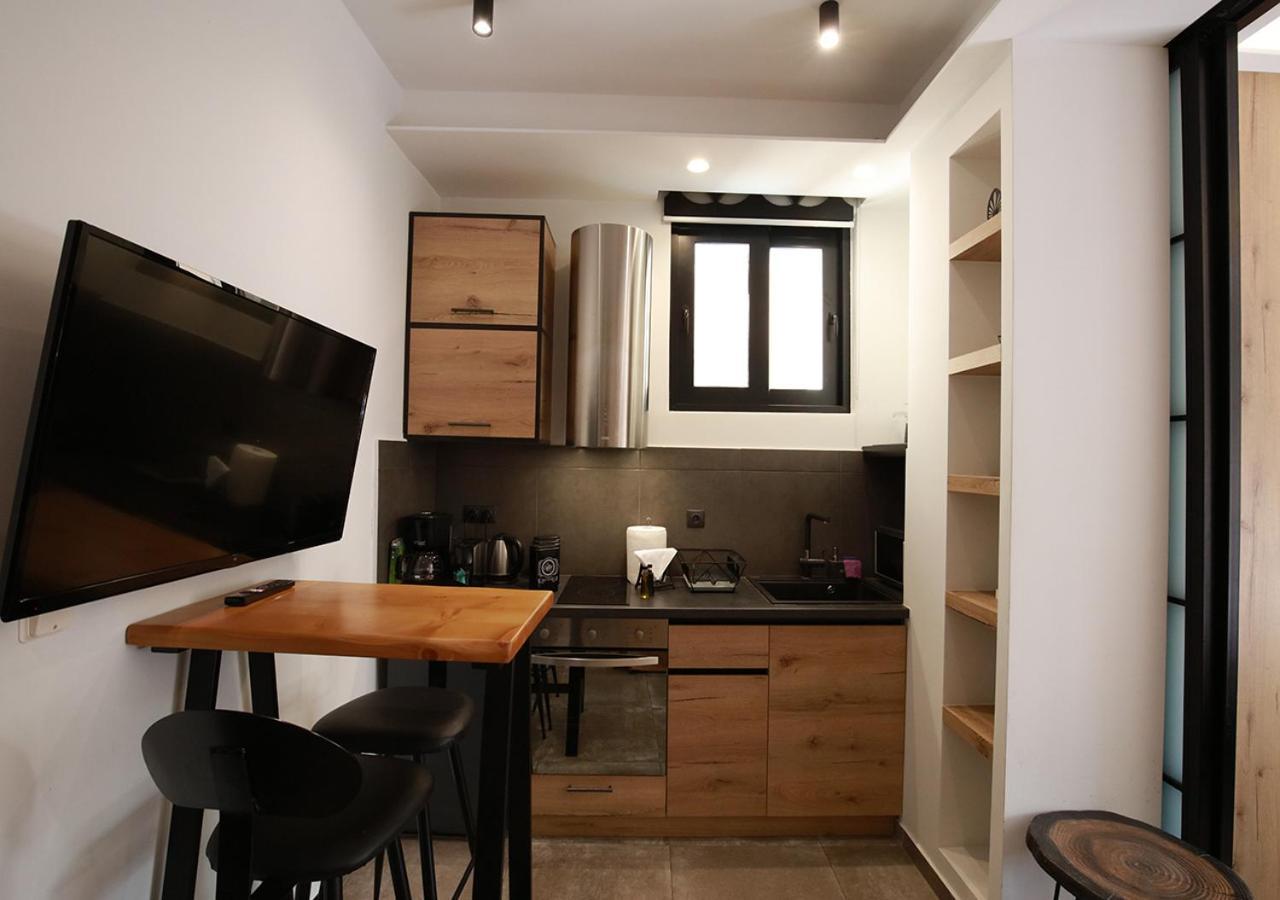 Emily In Athens - Central Design Awarded Flat Syntagma E3 Atenas Exterior foto